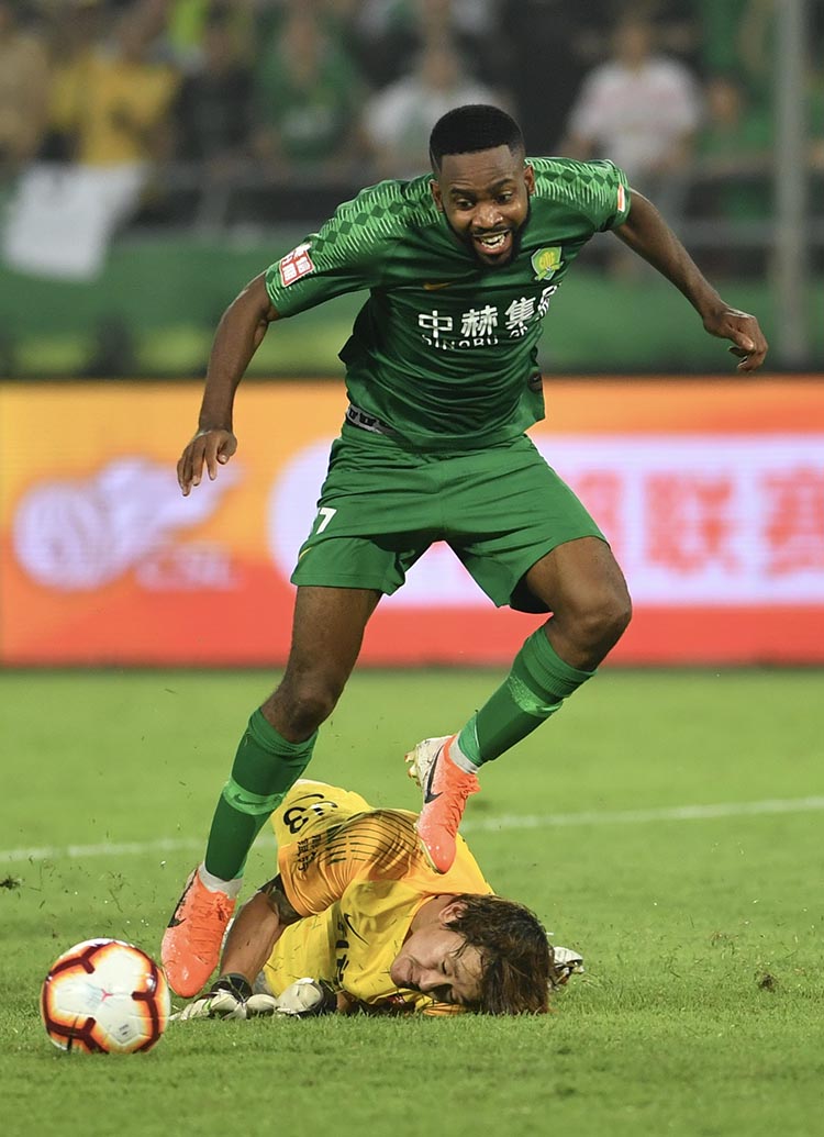 自行车赛场再起风云：洞庭风暴队读秒绝平江汉烈马队，新援首秀制胜关键战拿下信心的简单介绍