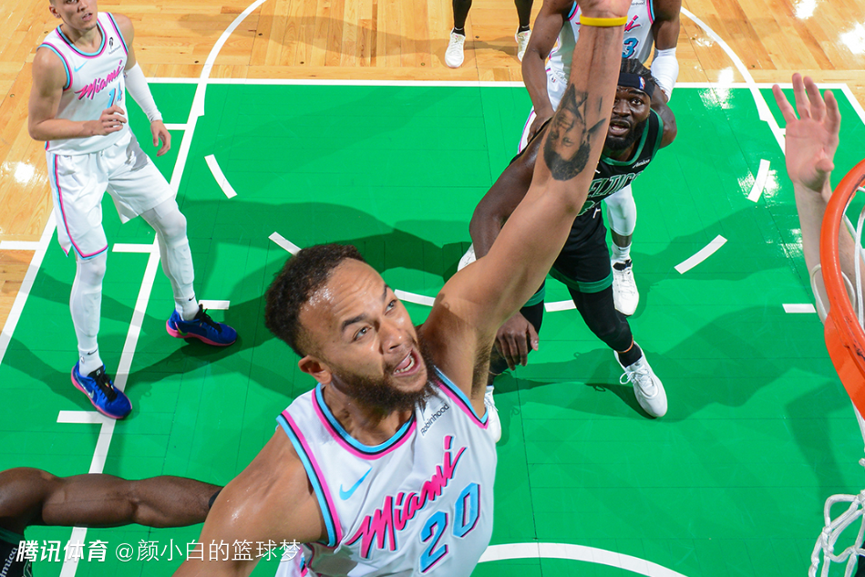 关于塔图姆焦点对战，蒂姆与70激战RNG分钟，险胜胜负难料！观众掌声雷动的信息