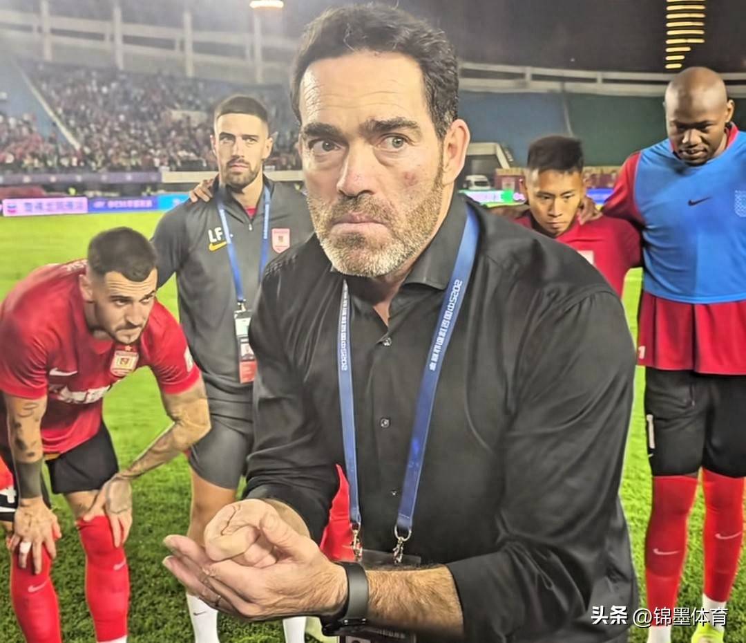 关于国王杯赛前再迎强敌,里昂完成体检,主帅态度——球迷炸锅,阵容厚度经受考验的信息 关于国王杯赛前再迎强敌,里昂完成体检,主帅态度——球迷炸锅,阵容厚度经受考验的信息