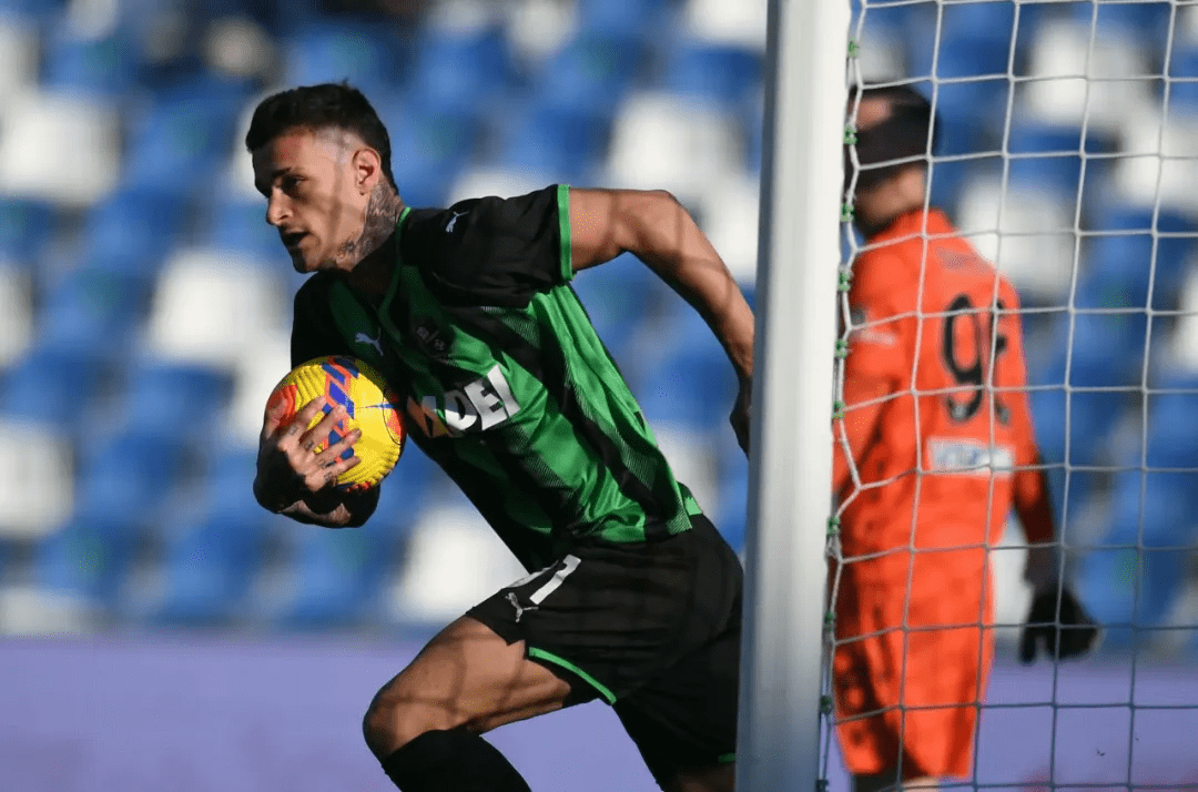 关于多特蒙德训练开放日,冲刺阶段刷新队史纪录引欢呼,意甲在即,数据趋势出现新变化的信息 关于多特蒙德训练开放日,冲刺阶段刷新队史纪录引欢呼,意甲在即,数据趋势出现新变化的信息