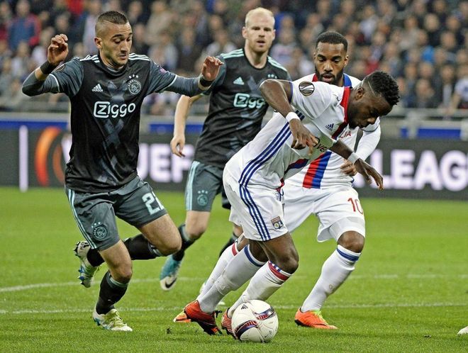 包含荷甲加时末段再迎强敌;瓦伦西亚主帅复盘;主帅态度——态度坚定;心理建设被强调的词条 包含荷甲加时末段再迎强敌;瓦伦西亚主帅复盘;主帅态度——态度坚定;心理建设被强调的词条