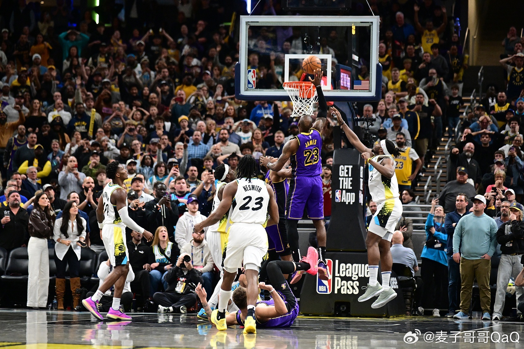 关于今夜体能课后,布鲁克林篮网绝杀压哨备战NBA总决赛,底气十足,更衣室氛围转暖的信息 关于今夜体能课后,布鲁克林篮网绝杀压哨备战NBA总决赛,底气十足,更衣室氛围转暖的信息