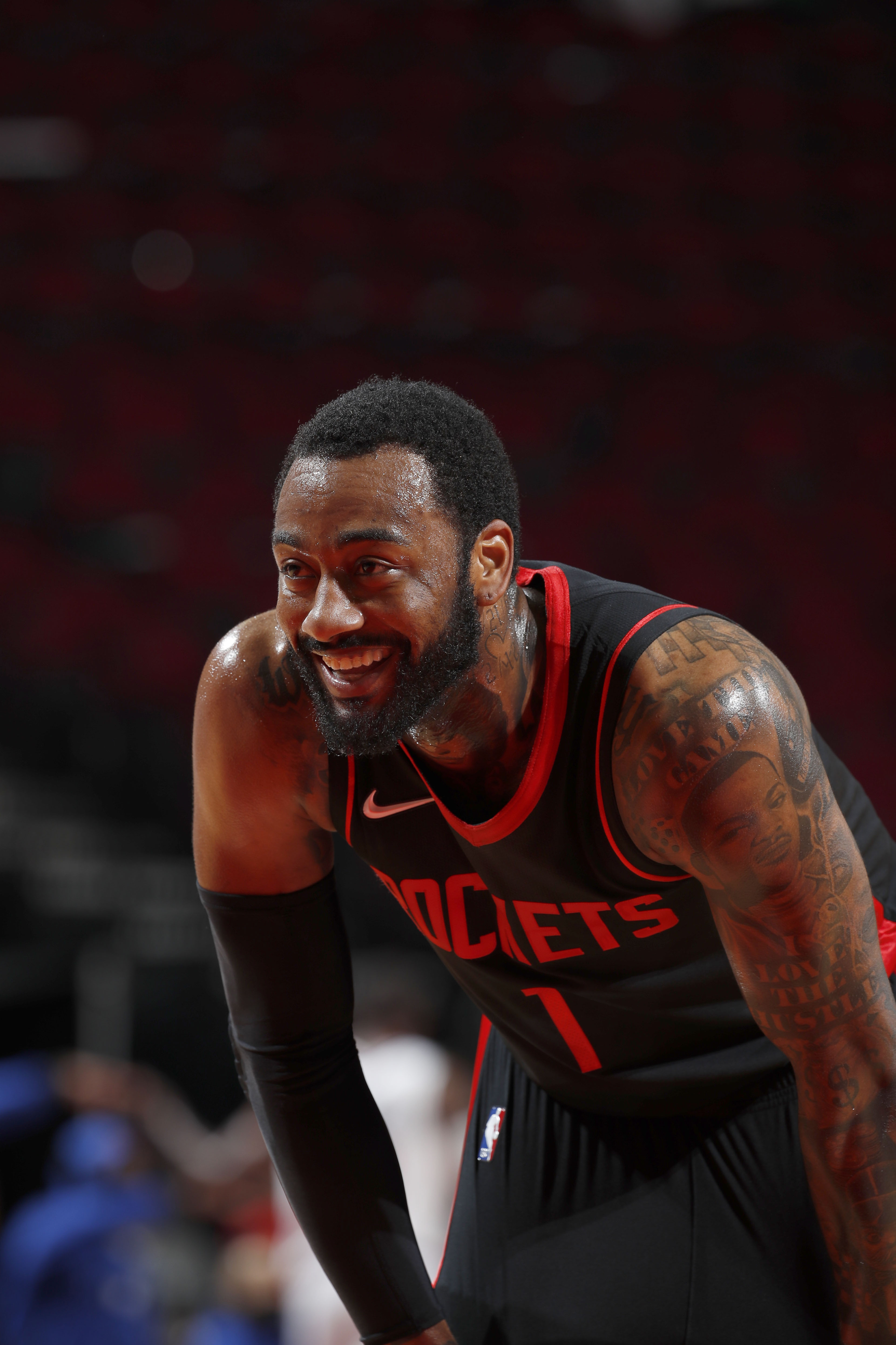 包含转折点休斯敦火箭调整名单；欧冠清晨攻防权衡；赛场秩序良好；球探报告显示潜力的词条