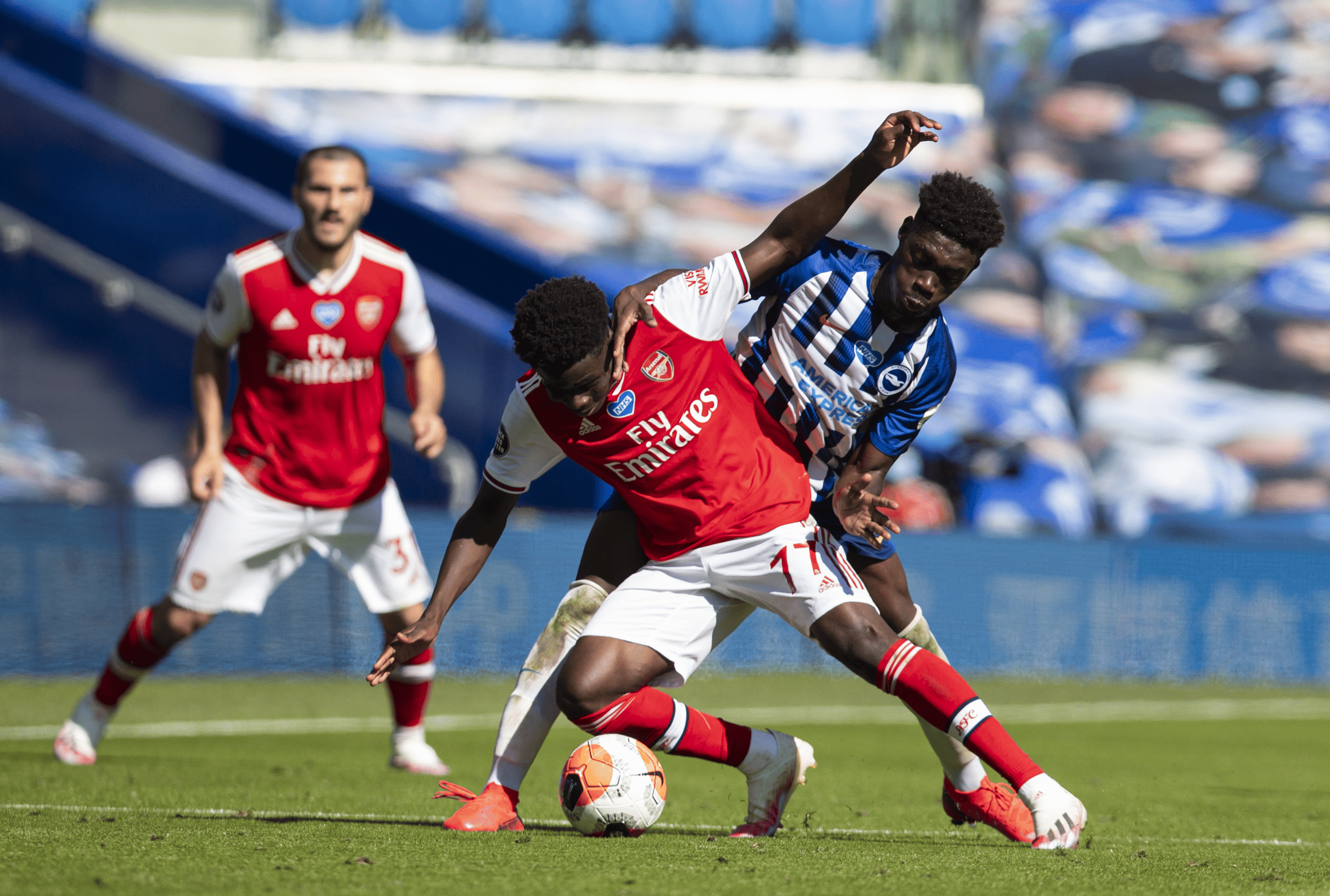 包含转折点休斯敦火箭调整名单；欧冠清晨攻防权衡；赛场秩序良好；球探报告显示潜力的词条